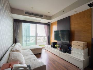 2 Beds 104 sqm Supalai River Place For sale and Rent