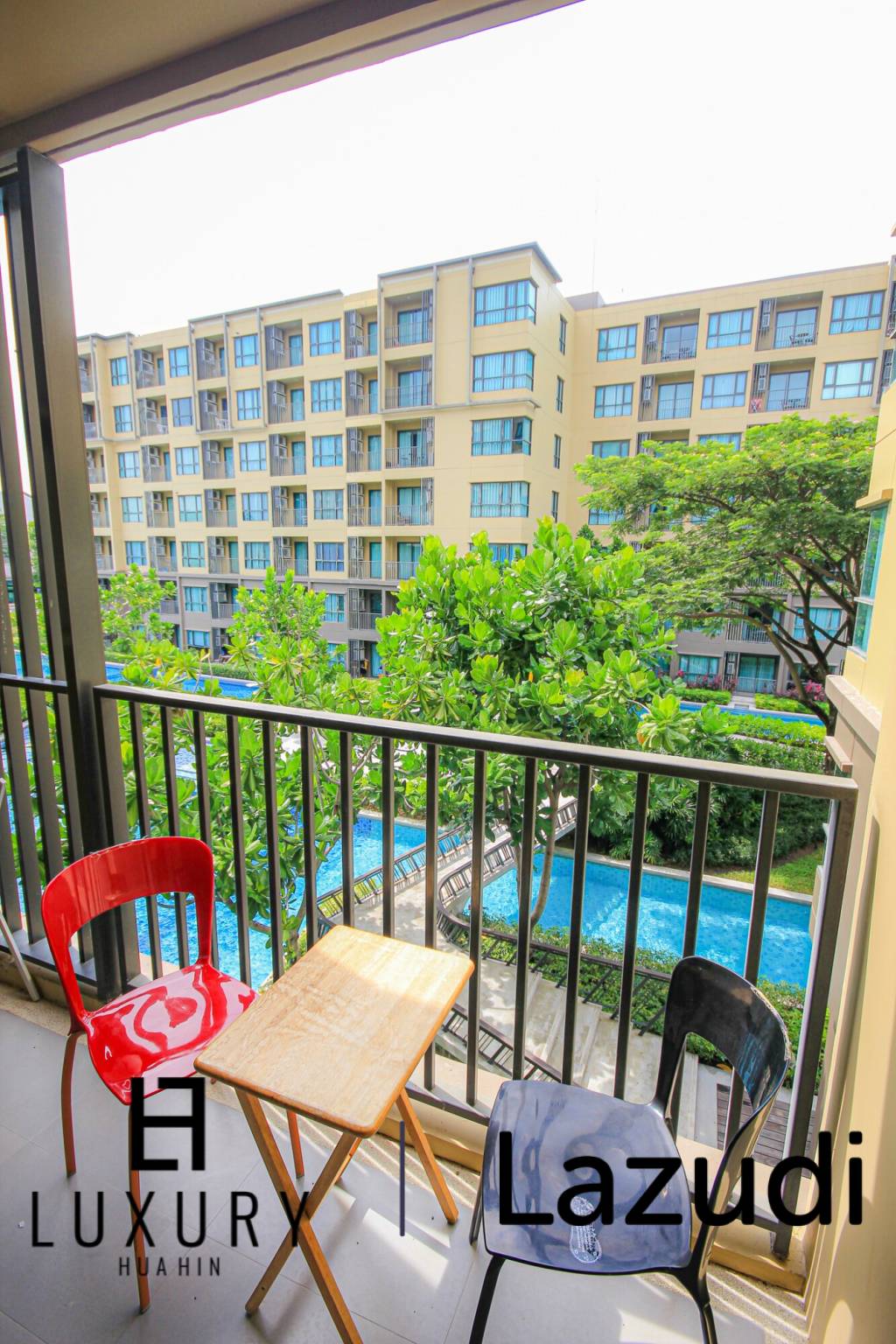 Rain Condo Cha Am : Pool View 1 Bedroom