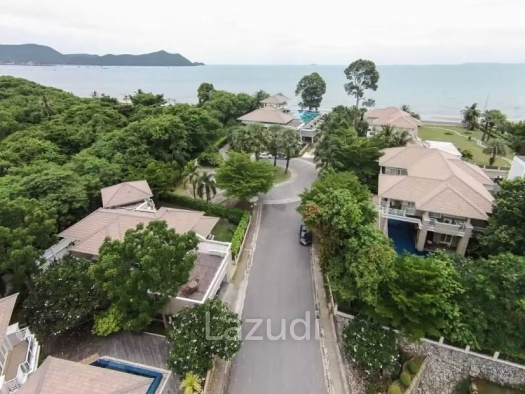 Chic Ocean View Villa in Bang Lamung Chonburi