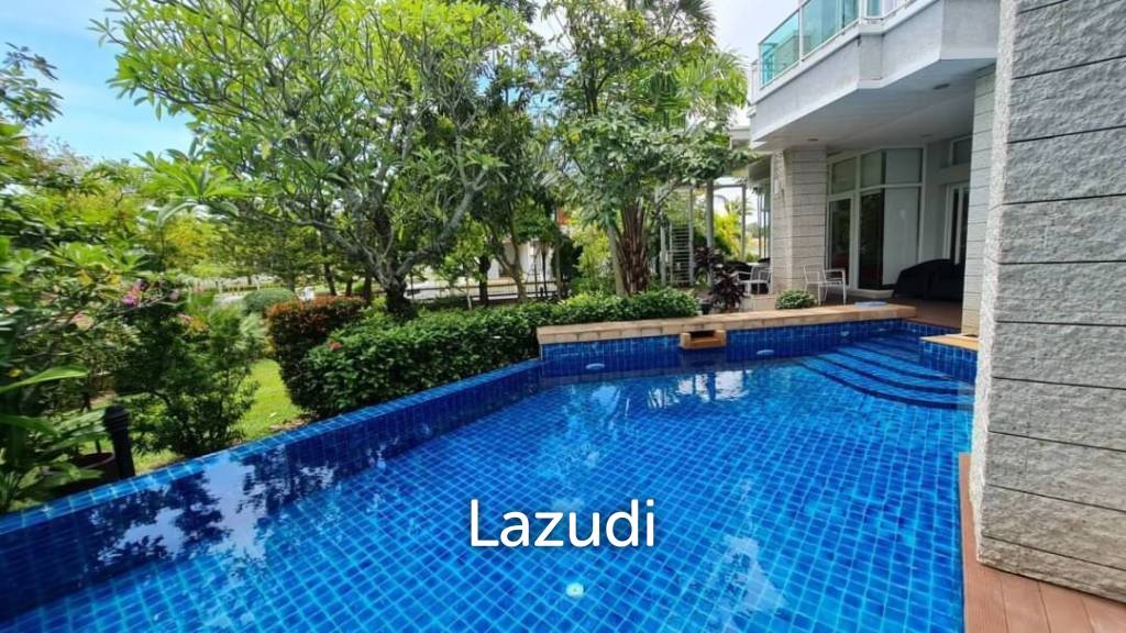 Chic Ocean View Villa in Bang Lamung Chonburi