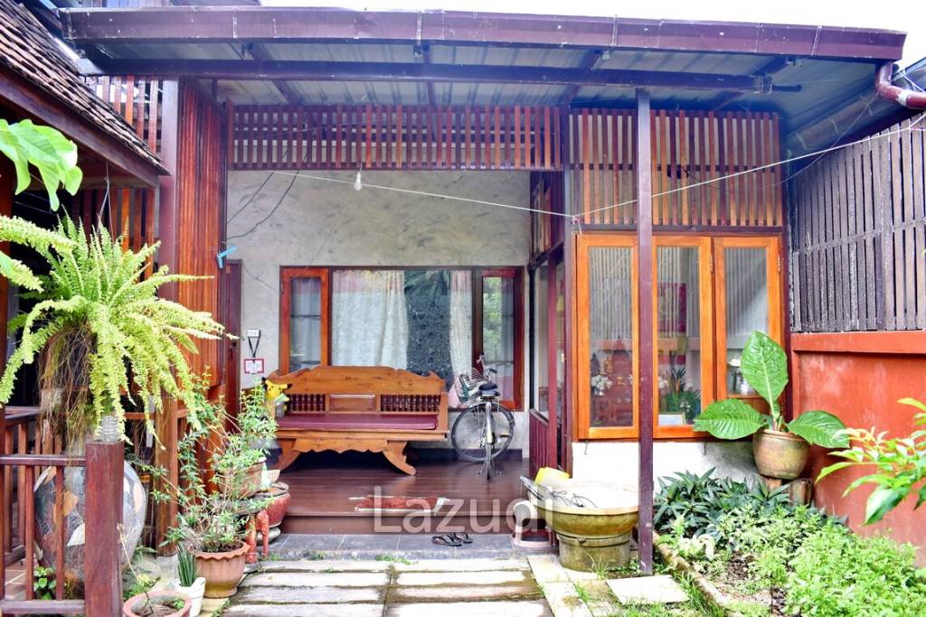 CB35 Guest House/Restaurant for sale/rent on 1 Rai of Land, Ropwiang, Chiangrai.