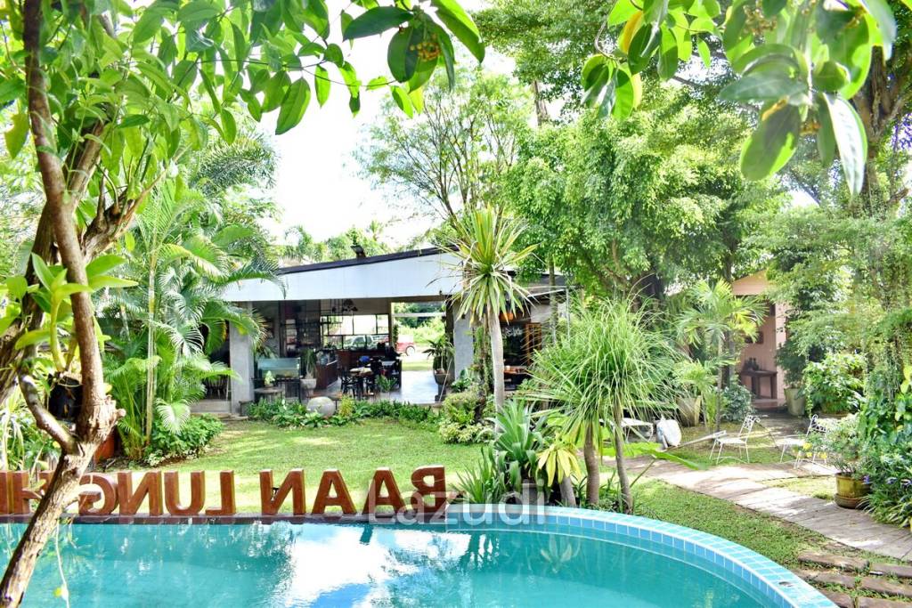 CB35 Guest House/Restaurant for sale/rent on 1 Rai of Land, Ropwiang, Chiangrai.