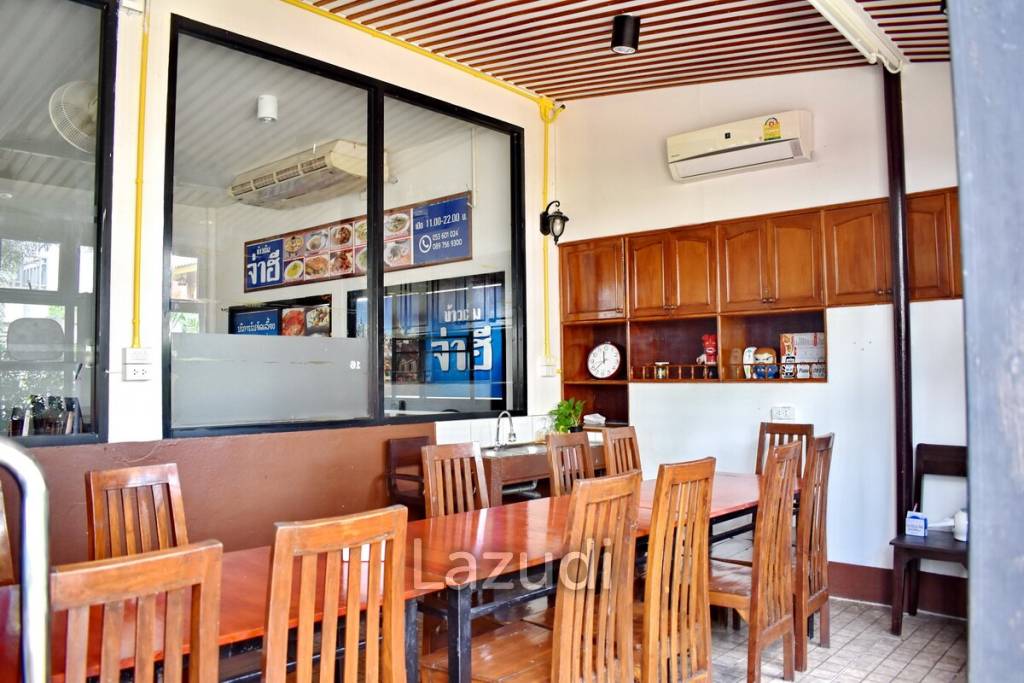 CB35 Guest House/Restaurant for sale/rent on 1 Rai of Land, Ropwiang, Chiangrai.