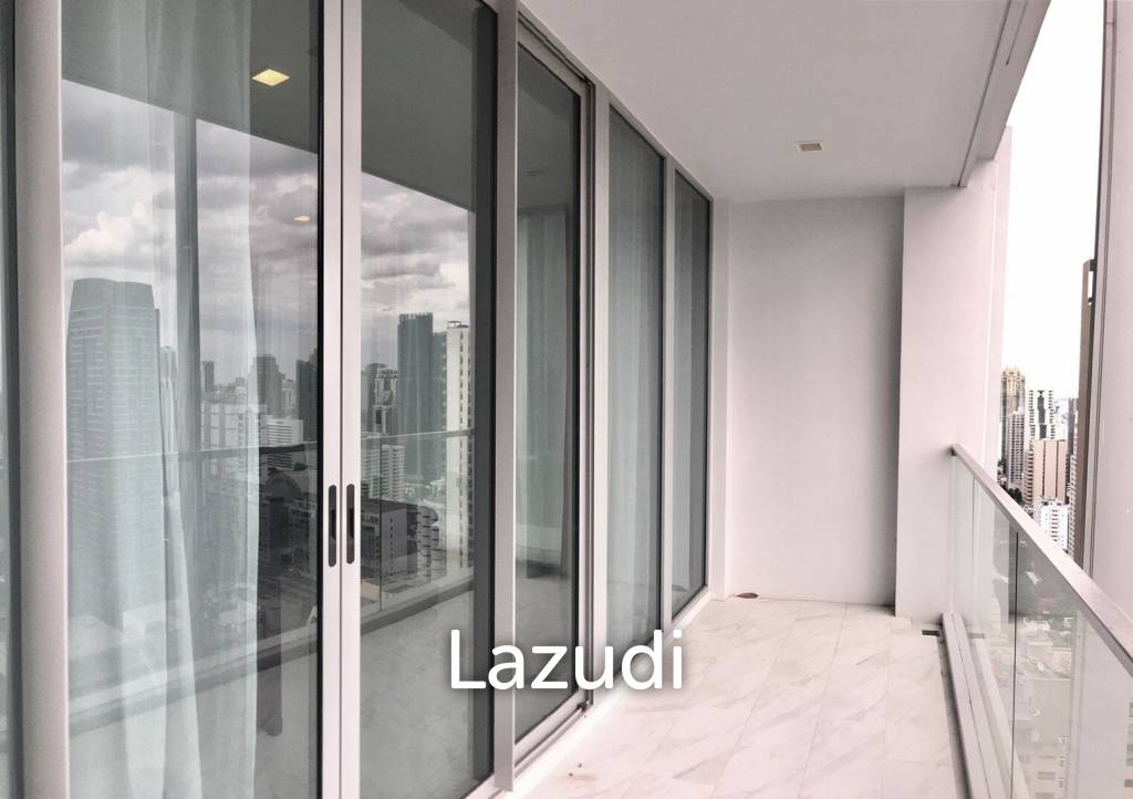3 Bed 2 Bath 142 Sq.m  Hyde Sukhumvit