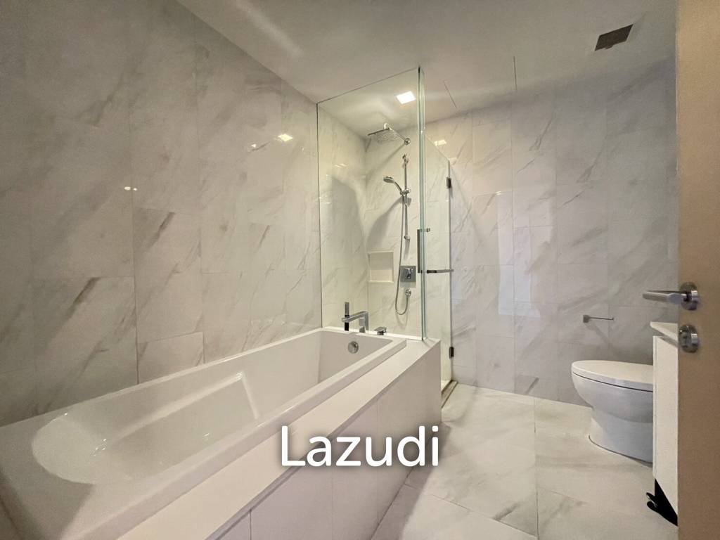 3 Bed 2 Bath 142 Sq.m  Hyde Sukhumvit
