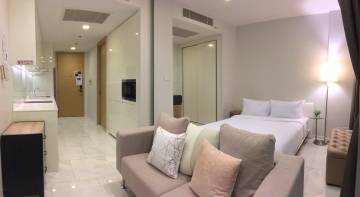 1 Bed Hyde Sukhumvit 11 for rent