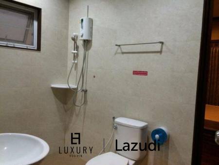 182 metro cuadrado 2 ` 2 Baño Villa de Venta