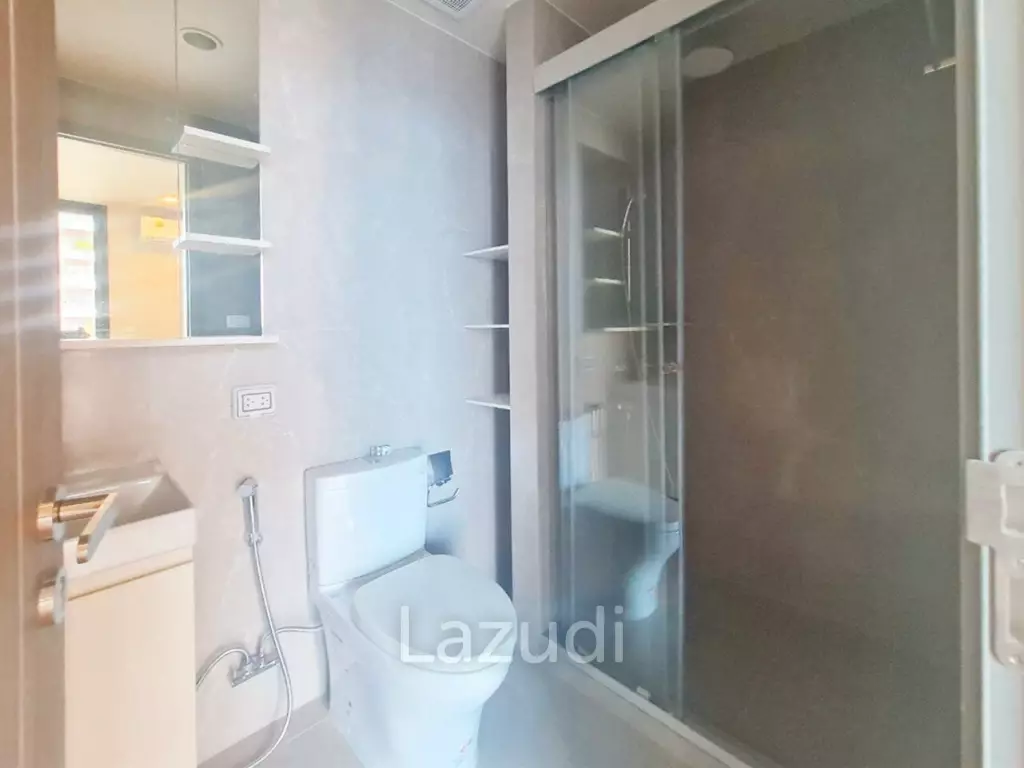 1 Bed 1 Bath 33.04 SQ.M  The Issara Sathorn