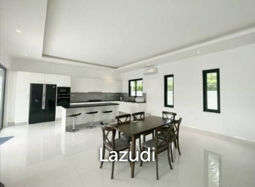 900 Sqm 3 Bed 3 Bath Villa For Sale