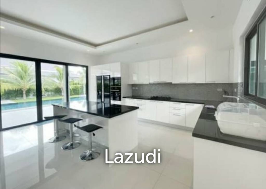 900 Sqm 3 Bed 3 Bath Villa For Sale