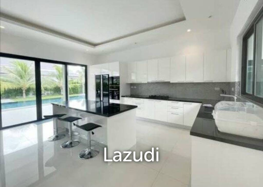 900 Sqm 3 Bed 3 Bath Villa For Sale