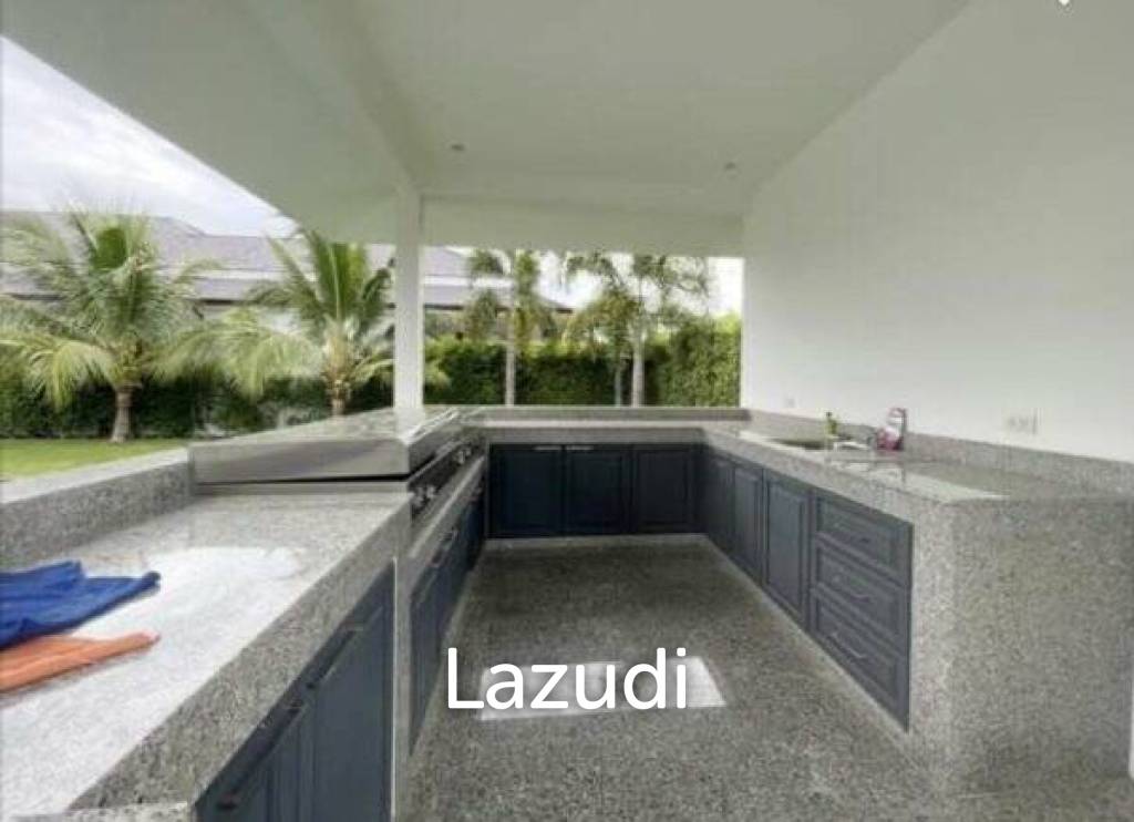 900 Sqm 3 Bed 3 Bath Villa For Sale