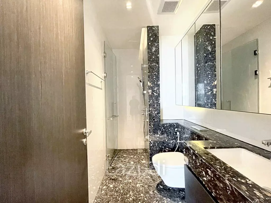 2 bedrooms 2 bathrooms 81 Sq.M. Beatniq Sukhumvit 32