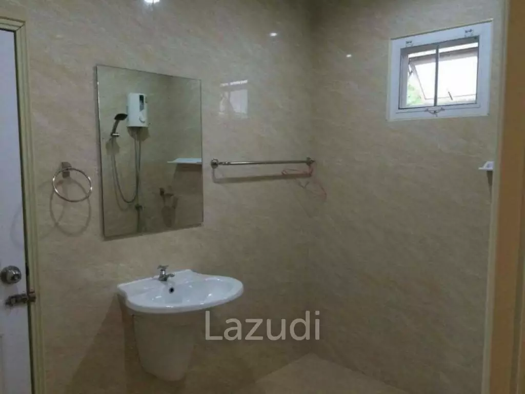 Detached House with Pool in Hua Hin