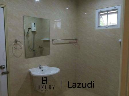 181 metro cuadrado 2 ` 2 Baño Villa de Venta