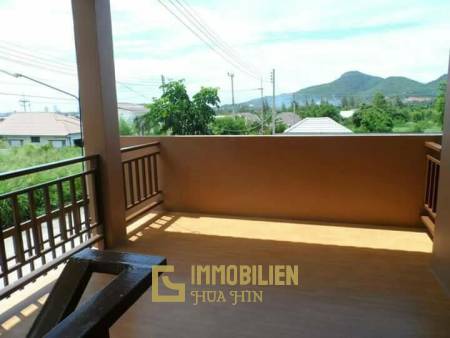 Detached House with Pool in Hua Hin