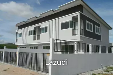 Modern Townhome 2 Storey in Hua Hin