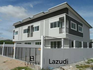 2 Bed 3 Bath Townhouse For Sale
