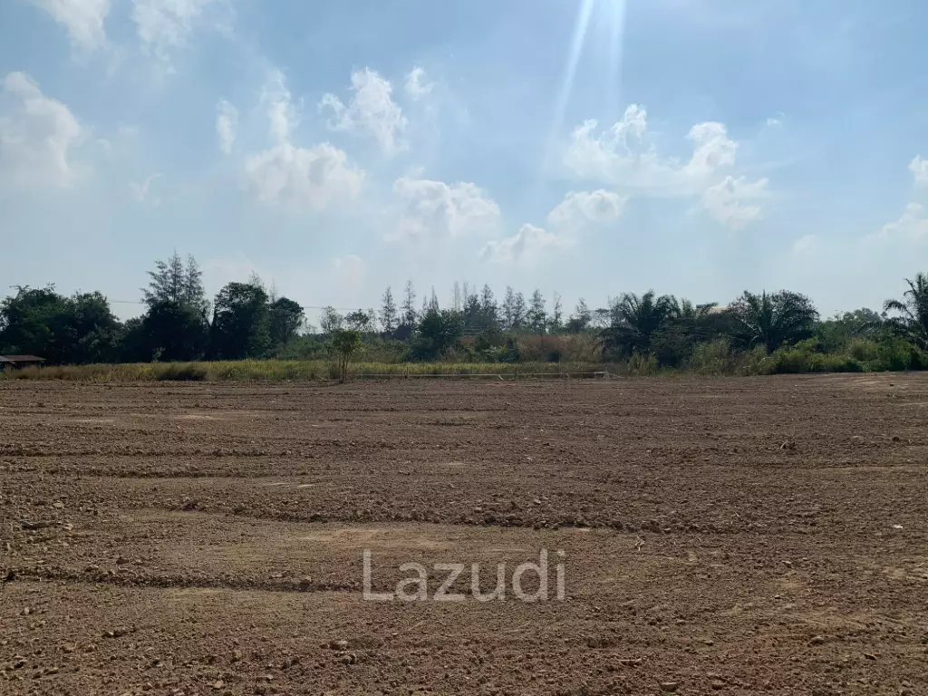 2 Rai (3,200 SQ.M.) land Hua hin soi 112 (close to by-pass road)