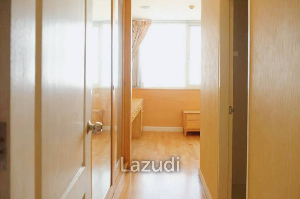 3 Bed 4 Bath 205 SQ.M The Fine @ River