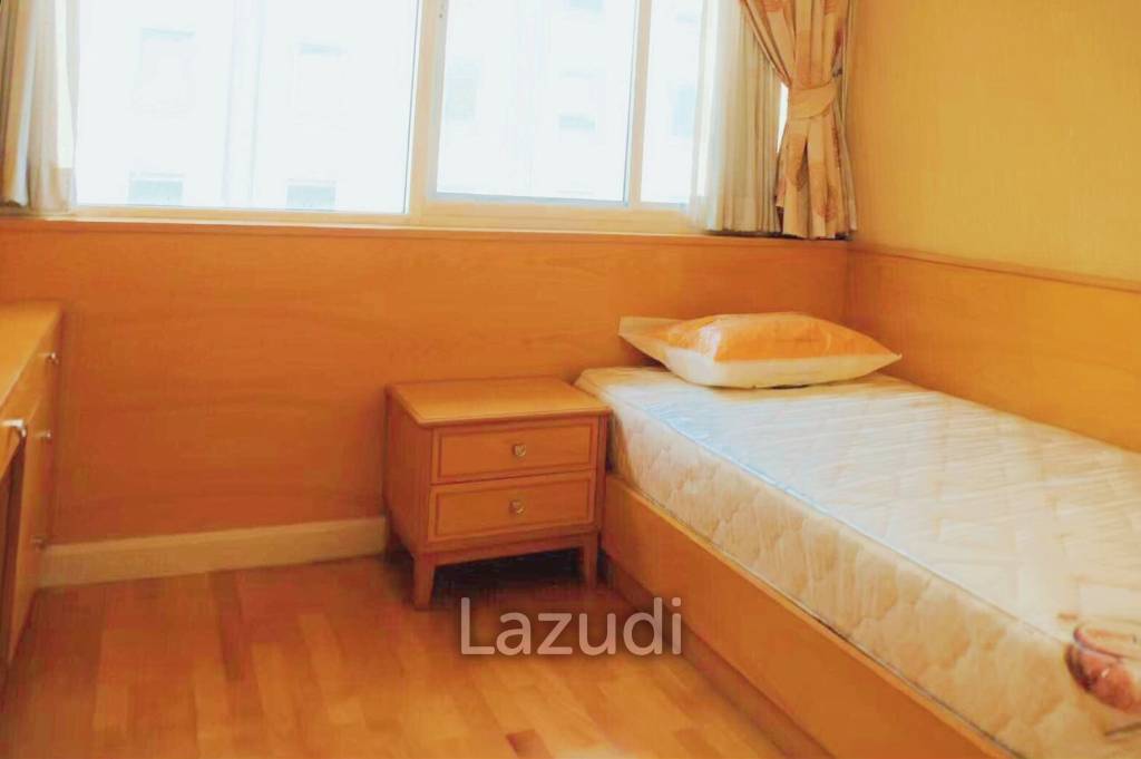 3 Bed 4 Bath 205 SQ.M The Fine @ River