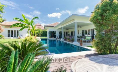 Well Maintained 4 bedroom / 4 Bathroom Pool Villa on large Plot