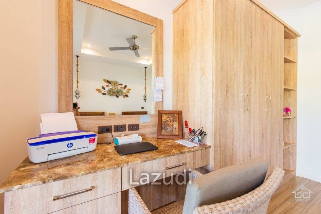 Well Maintained 4 bedroom / 4 Bathroom Pool Villa on large Plot