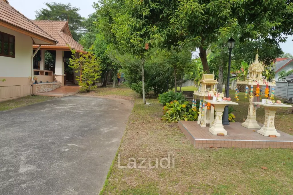 Detached House in San Sai