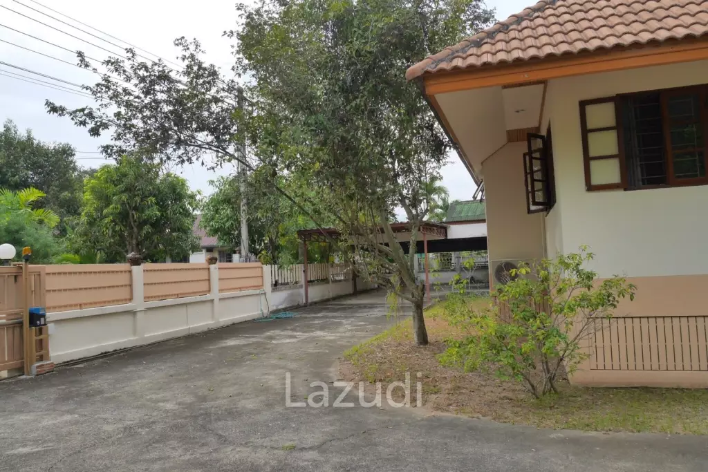 Detached House in San Sai