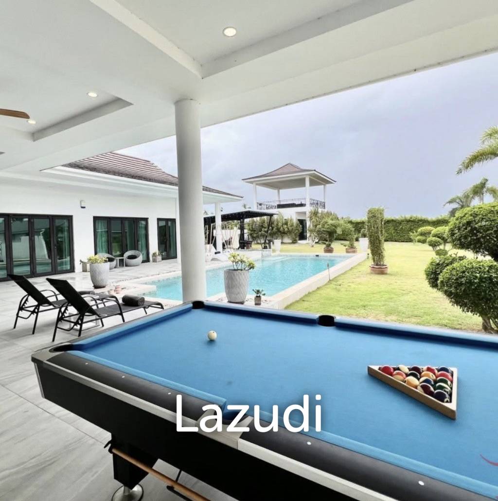 1,784 Sqm 5 Bed 6 Bath Villa For Sale
