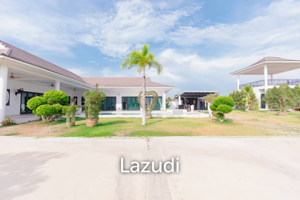 DESTINY : Modern 5 Bed pool Villa on large land plot