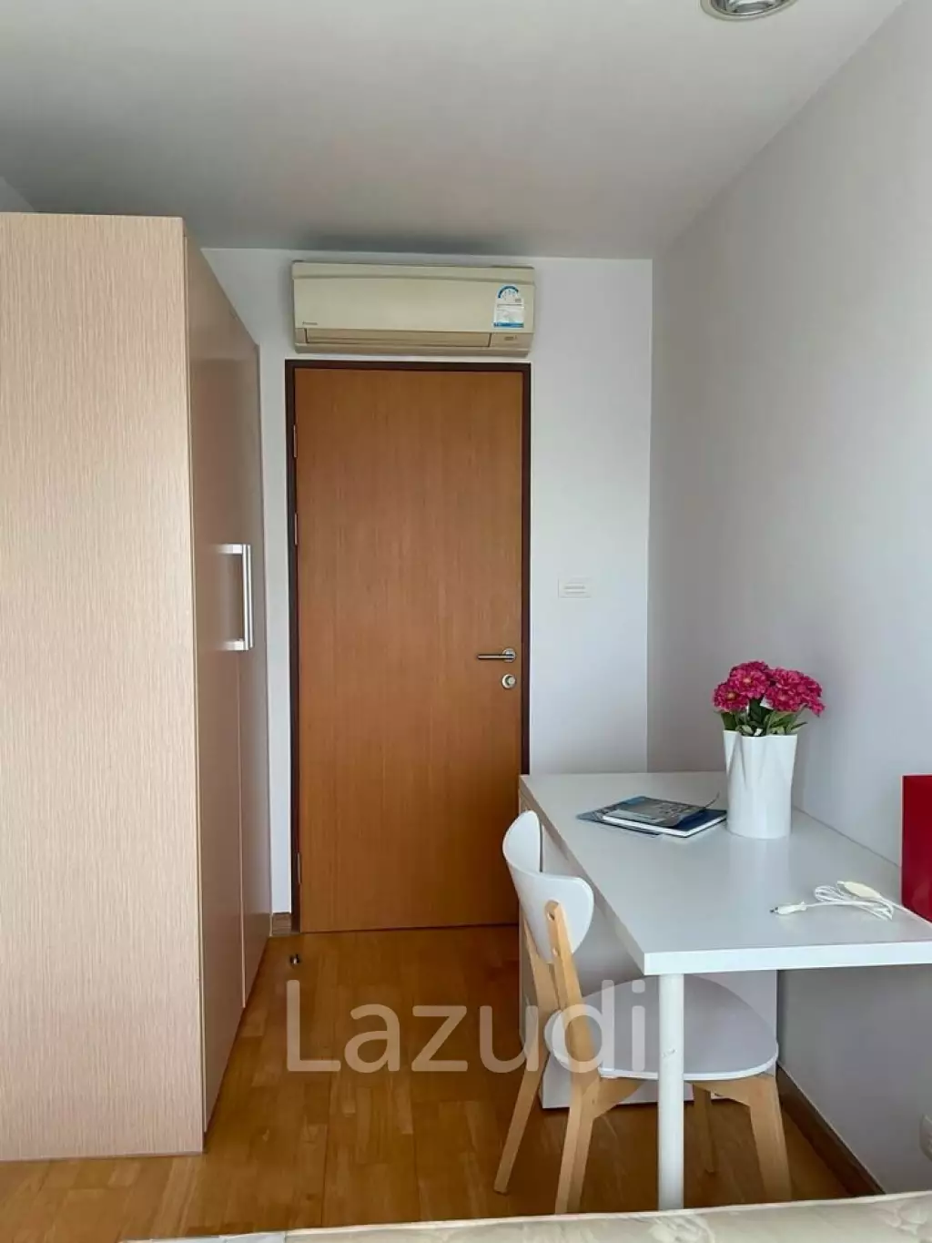 2 Beds 2 bath 60 sqm Residence 52 Condominium For Sale