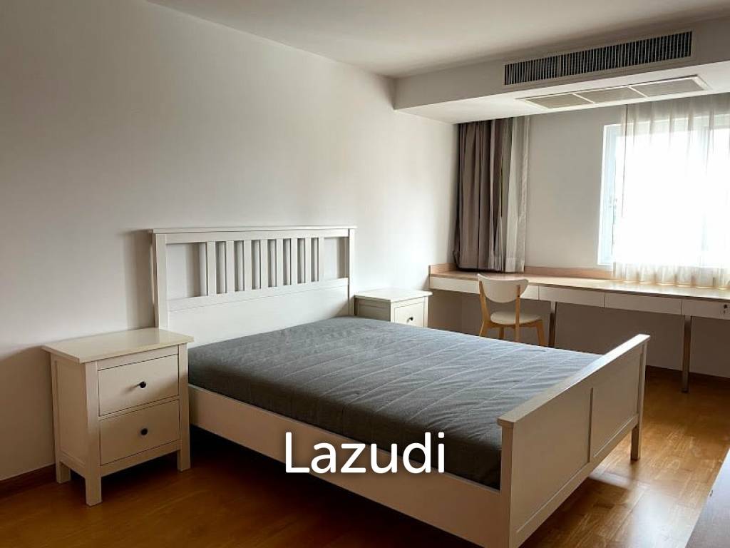 3 Beds 3 bath 99 sqm Residence 52 Condominium For Sale + Rent