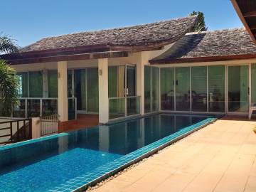 Lamai Pool Villa