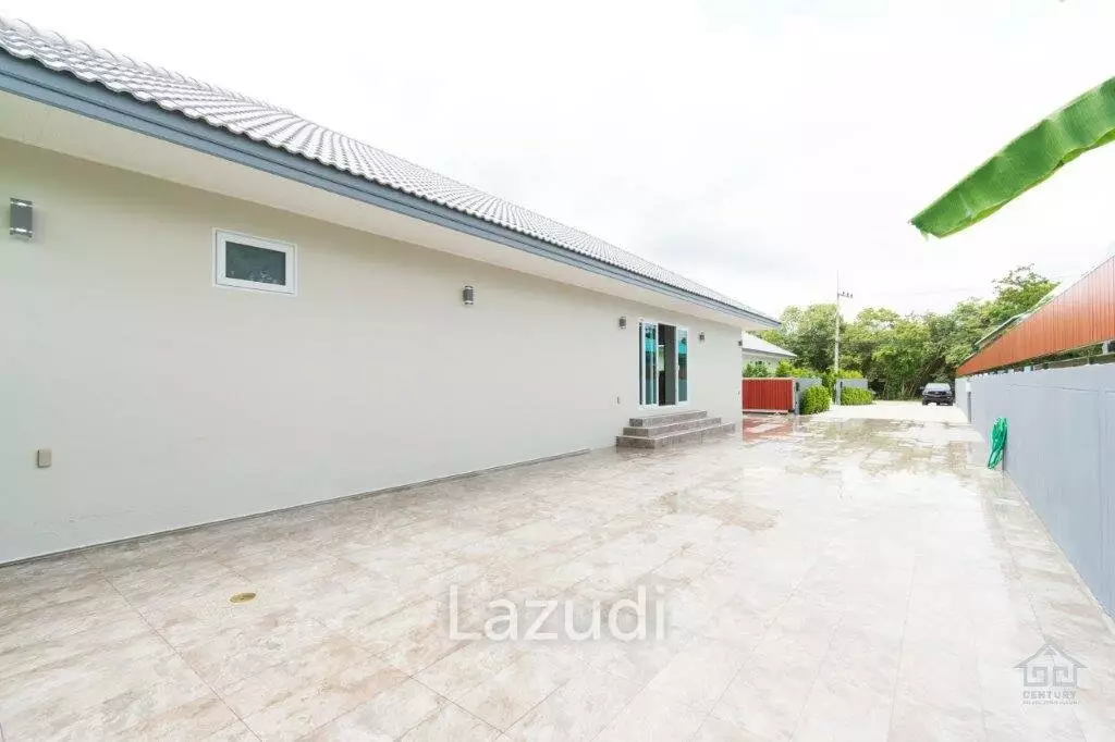 New great quality modern 4 bed pool villa