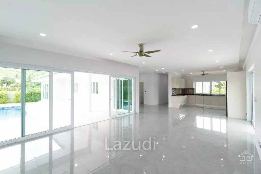 New great quality modern 4 bed pool villa
