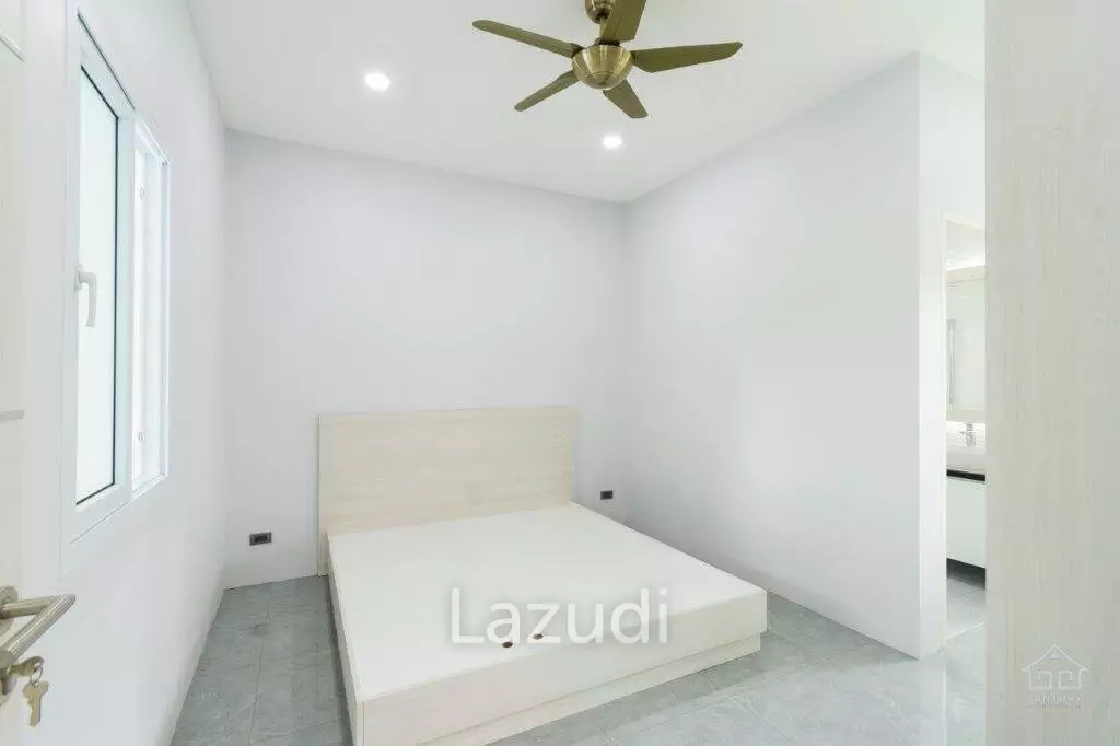 New great quality modern 4 bed pool villa