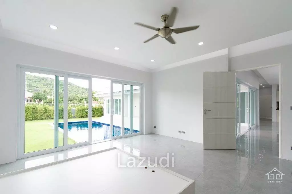 New great quality modern 4 bed pool villa