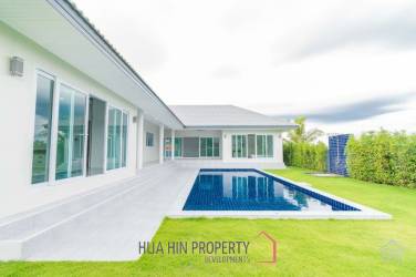 New great quality modern 4 bed pool villa