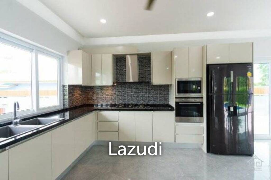 New great quality modern 4 bed pool villa