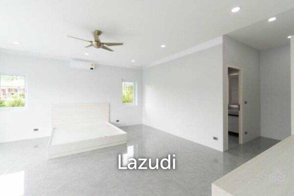 New great quality modern 4 bed pool villa