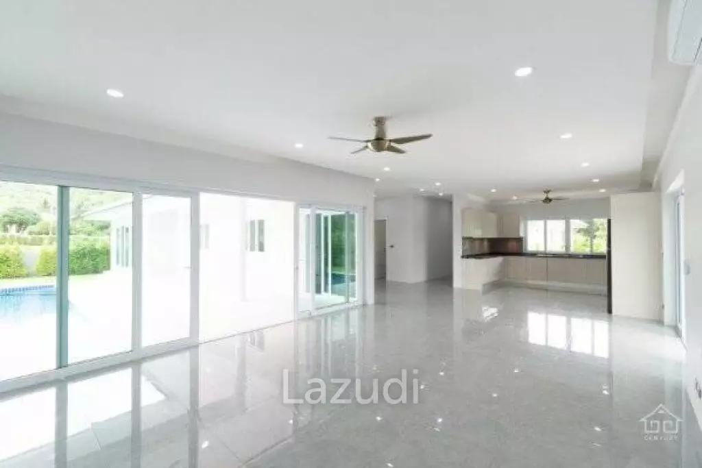 New great quality modern 4 bed pool villa