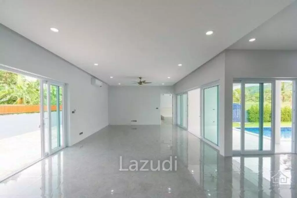 New great quality modern 4 bed pool villa
