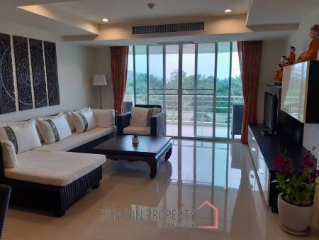 Beautiful spacious 3 Bedroom Condo at Sea Ridge