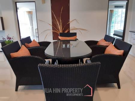 Beautiful spacious 3 Bedroom Condo at Sea Ridge