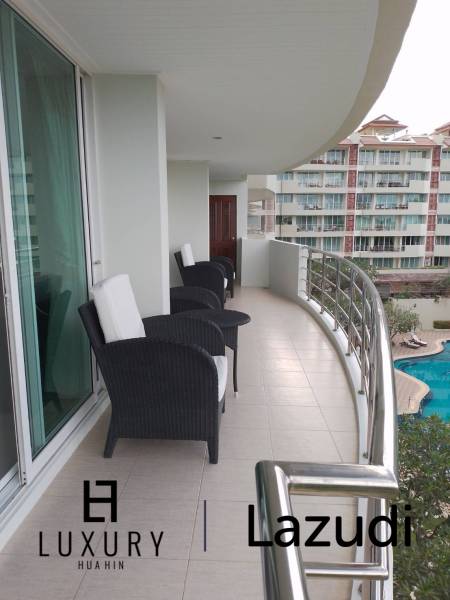 Beautiful spacious 3 Bedroom Condo at Sea Ridge