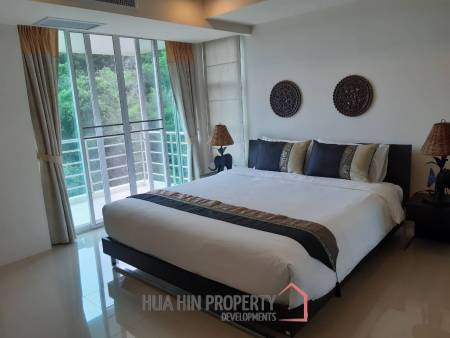 Beautiful spacious 3 Bedroom Condo at Sea Ridge