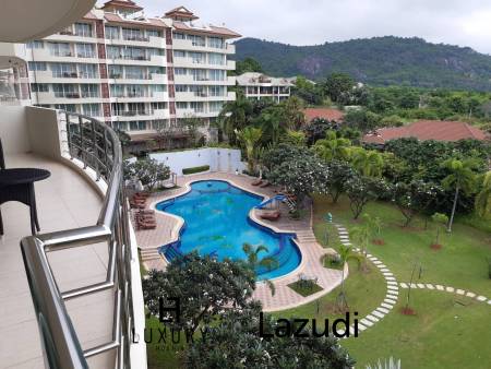 Beautiful spacious 3 Bedroom Condo at Sea Ridge