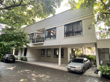 Veranda Ville House / Single House For Rent / 2 Bedroom / 180 SQM / BTS Thong Lo / Bangkok
