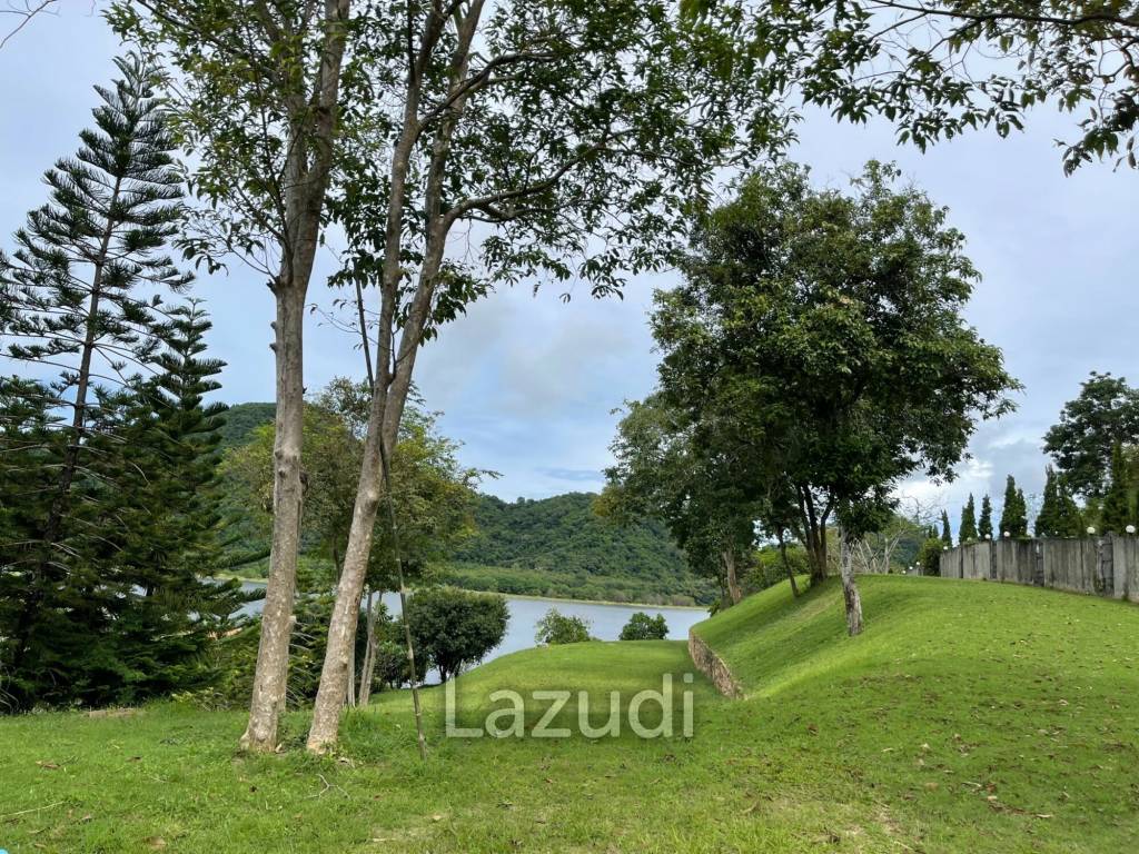 Land for sale 9 rai